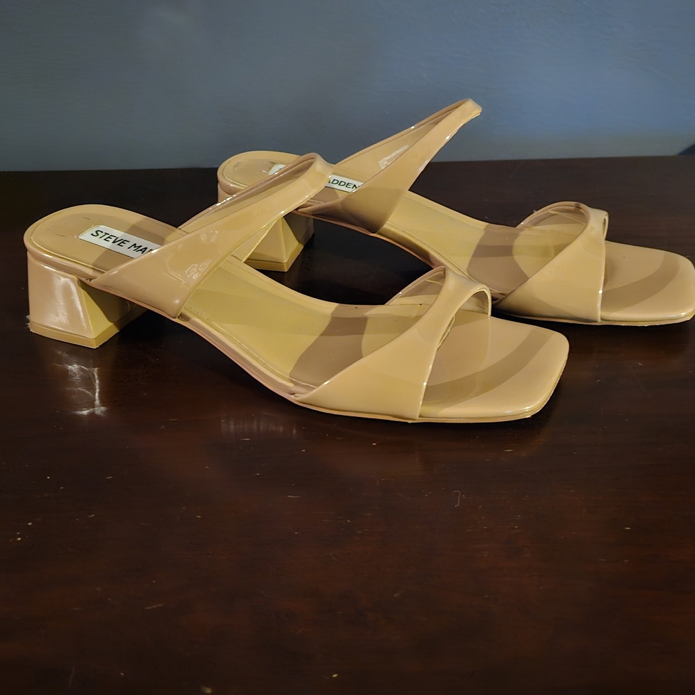 Steve Madden Beige Block Heel Sandals